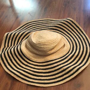LARGE Palm Beach style straw hat Flora Bella